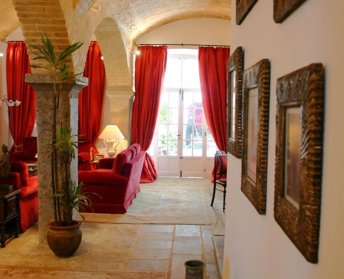 Guest house Casa De Estoi Hotel