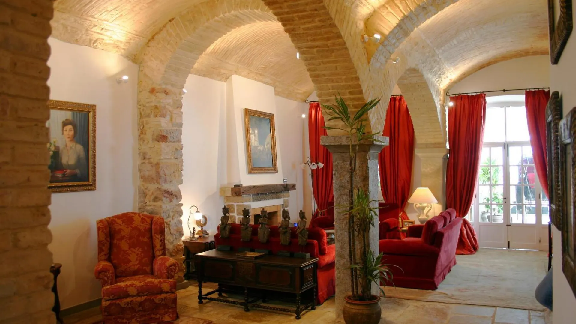 Guest house Casa De Estoi Hotel